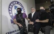 El líder de Amanecer Dorado, Nikos Michaloliakos, en el momento de su detención