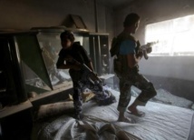 Rebeldes en Deir Assur