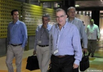 Los delegados del gobierno colombiano, en Cuba