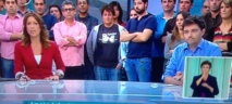 Los trabajadores de RTVV, protestando durante un informativo Los trabajadores de RTVV, protestando durante un informativo
