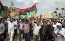 Manifestantes contra las milicias en Trípoli, Libia