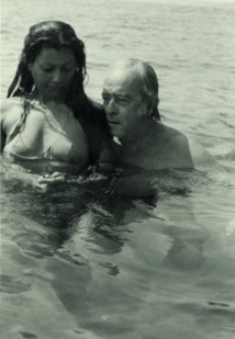 Vinicius de Moraes-derecha Vinicius de Moraes-derecha