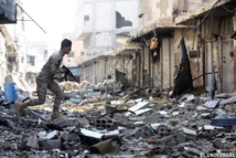 Más de 70 rebeldes y soldados muertos en combates cerca de Damasco (ONG) Más de 70 rebeldes y soldados muertos en combates cerca de Damasco (ONG)