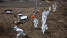 Veinte mil "descontaminadores" para una obra faraónica en Fukushima