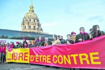 Manifestantes contrarios al aborto en Francia