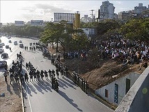 Oposición venezolana rechaza invitación de Maduro a dialogar tras semanas de protestas