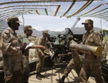 Militares pakistaníes Militares pakistaníes