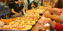 La gastronomía rápida de los "pintxos" vascos, un éxito global La gastronomía rápida de los "pintxos" vascos, un éxito global