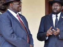 Riek Machar-izquierda-y Salva Kiir