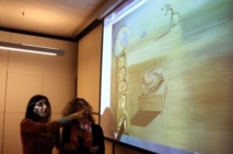 Presentación de los cuadros de Dalí Presentación de los cuadros de Dalí