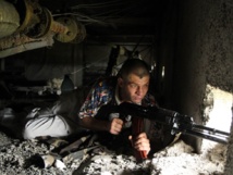 Violentos enfrentamientos en el este de Ucrania, Washington acusa a Moscú de desestabilizar la región Violentos enfrentamientos en el este de Ucrania, Washington acusa a Moscú de desestabilizar la región