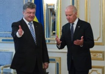 Poroshenko-izquierda-y Biden. Poroshenko-izquierda-y Biden.