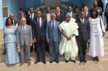 Comisión propone despenalizar el consumo de drogas en África Occidental Comisión propone despenalizar el consumo de drogas en África Occidental