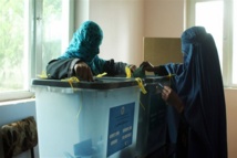 Calma en la segunda vuelta de las presidenciales afganas pese a las amenazas talibanes Calma en la segunda vuelta de las presidenciales afganas pese a las amenazas talibanes