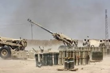 Combates en torno a principal refinería de Irak, Kerry en Kurdistán Combates en torno a principal refinería de Irak, Kerry en Kurdistán