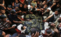 Un funeral en una mezquita en Rafah Un funeral en una mezquita en Rafah