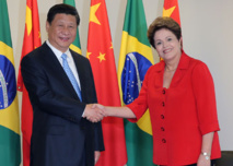 Xi Jinping-izquierda-y Dilma Rousseff