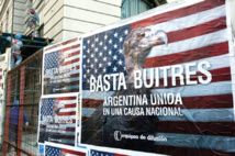 Propaganda contra los fondos buitres Propaganda contra los fondos buitres