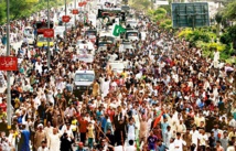 Manifestantes opositores en Pakistán