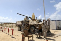 Aviones no identificados sobrevuelan Trípoli, según sus habitantes Aviones no identificados sobrevuelan Trípoli, según sus habitantes