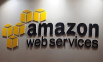 Más de mil escritores alemanes denuncian "secuestro" de Amazon