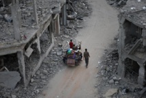 El régimen sirio defiende su último bastión en Raqa frente a los yihadistas El régimen sirio defiende su último bastión en Raqa frente a los yihadistas