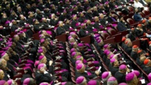 Los cardenales y obispos en el sínodo