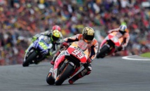 Marc Márquez, liderando la última carrera del año. Marc Márquez, liderando la última carrera del año.