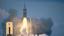 El cohete Delta IV cuando despegó con la cápsula Orión
