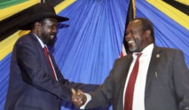 Kiir-a la izquierda-y Machar Kiir-a la izquierda-y Machar