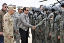As Sisi saluda a pilotos del ejército egipcio As Sisi saluda a pilotos del ejército egipcio