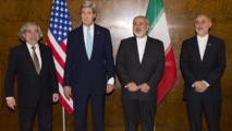 Kerry-segundo por la izquierda-y Zarif-segundo por la derecha-en Suiza Kerry-segundo por la izquierda-y Zarif-segundo por la derecha-en Suiza