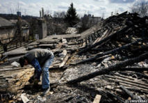 Los obuses siguen cayendo en Donetsk pese al alto el fuego en el este ucraniano Los obuses siguen cayendo en Donetsk pese al alto el fuego en el este ucraniano