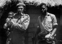 El Che-a la izquierda-en el Congo