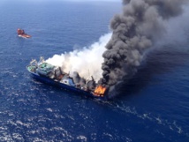 Descubren fugas de combustible en pesquero ruso hundido en Canarias Descubren fugas de combustible en pesquero ruso hundido en Canarias