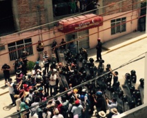 Manifestantes y policías en Tlapa
