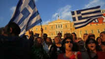 Manifestantes griegos contra los recortes y la austeridad Manifestantes griegos contra los recortes y la austeridad