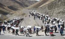 Ley para ubicar desaparecidos de la guerra interna, un tema pendiente en Perú Ley para ubicar desaparecidos de la guerra interna, un tema pendiente en Perú