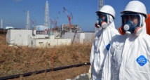 Trabajadores en Fukushima en febrero de 2012