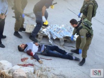 Fuerzas israelíes matan a dos palestinos tras ataques con cuchilo en Cisjordania Fuerzas israelíes matan a dos palestinos tras ataques con cuchilo en Cisjordania