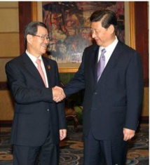 Ma-a la izquierda-y Xi Ma-a la izquierda-y Xi