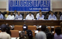 Los delegados del gobierno y la guerrilla, en Cuba Los delegados del gobierno y la guerrilla, en Cuba