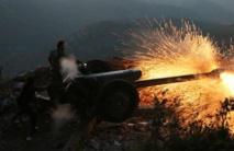 Un cañón del ejército sirio en la provincia de Latakia Un cañón del ejército sirio en la provincia de Latakia