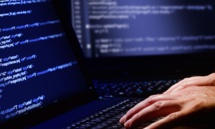 UE y Estados Unidos alcanzan acuerdo sobre transferencia de datos personales UE y Estados Unidos alcanzan acuerdo sobre transferencia de datos personales