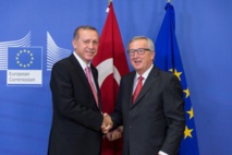 Erdogan-a la izquierda-y Juncker Erdogan-a la izquierda-y Juncker