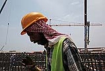 Despidos masivos en la constructora saudí Binladen Group Despidos masivos en la constructora saudí Binladen Group