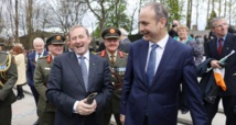 Los líderes del Fine Gael, Enda Kenny-a la izquierda-y del Fianna Fail, Micháel Martin Los líderes del Fine Gael, Enda Kenny-a la izquierda-y del Fianna Fail, Micháel Martin