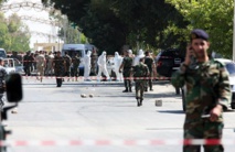 Los forenses inspeccionan el lugar de la explosión Los forenses inspeccionan el lugar de la explosión