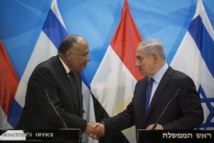 Shoukry-izquierda-y Netanyahu Shoukry-izquierda-y Netanyahu