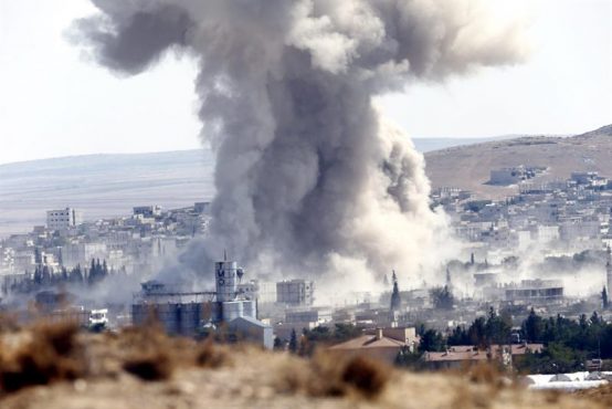 Primeros bombardeos del régimen contra posiciones kurdas en Siria